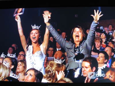 Laura Kaeppeler - Miss A 2012 TV Top 10 announcement audience shot